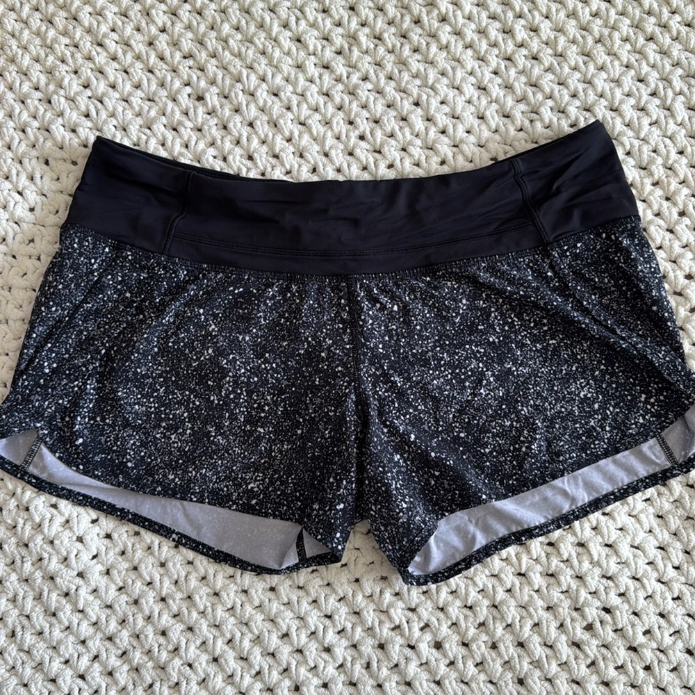 EUC Lululemon Speed Up Short